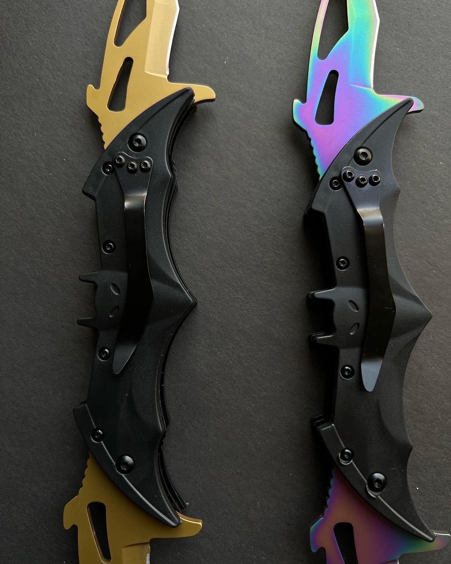 BATMAN DUAL BLADE KNIFE