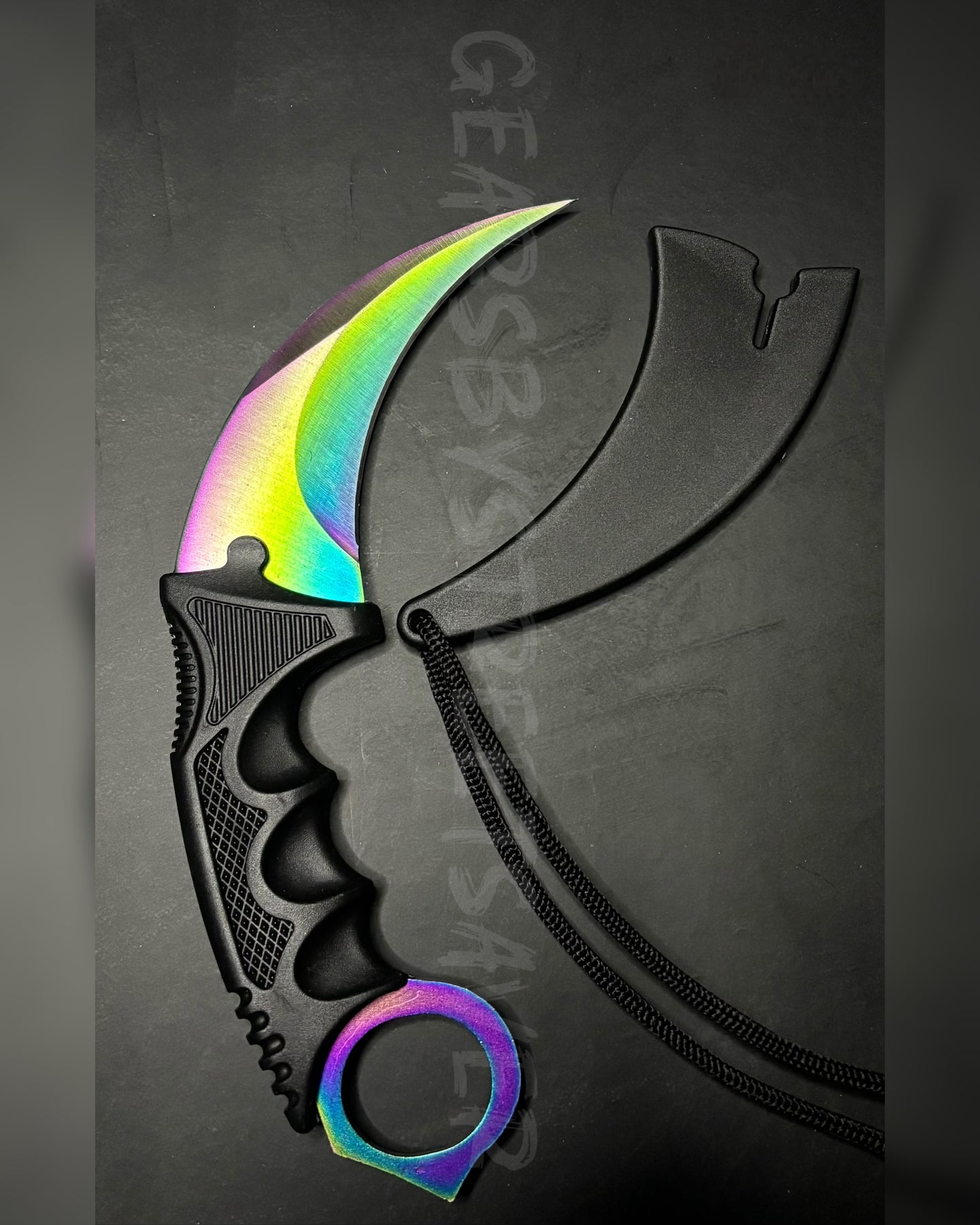 Albino Karambit