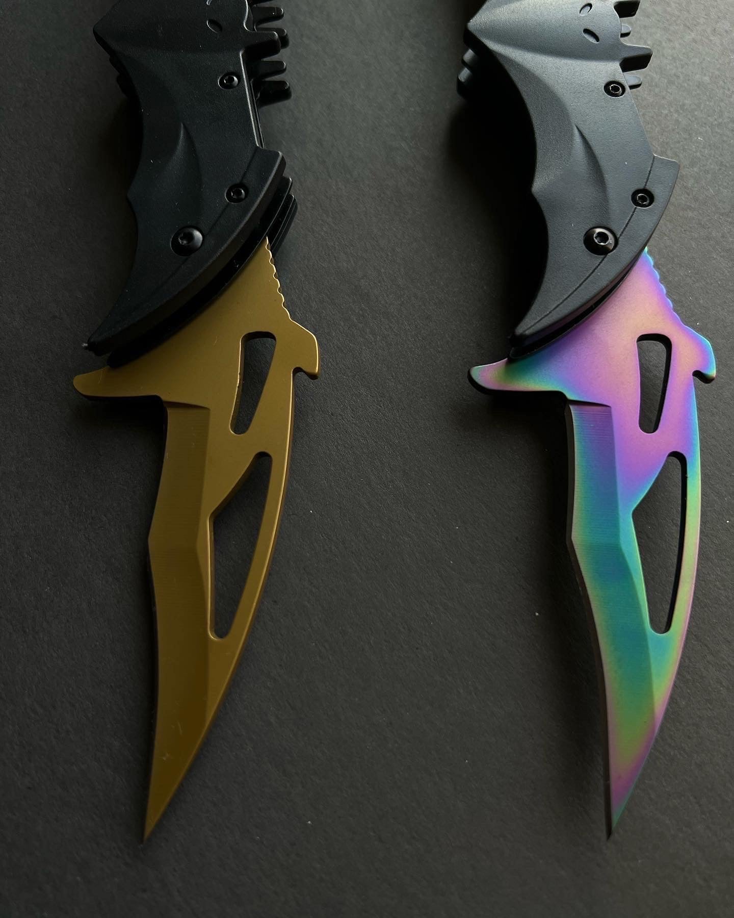 BATMAN DUAL BLADE KNIFE