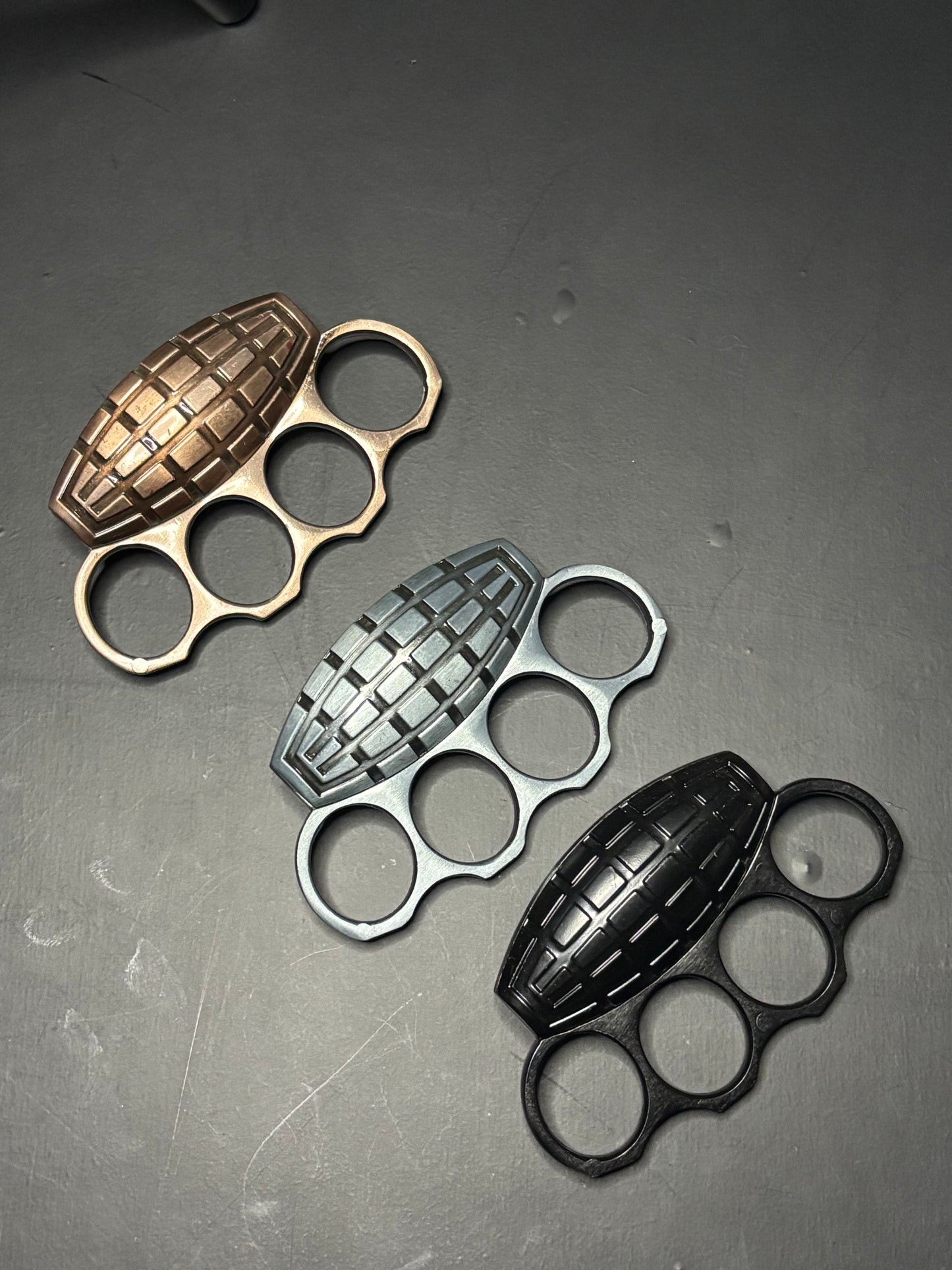 Gernade Knuckle
