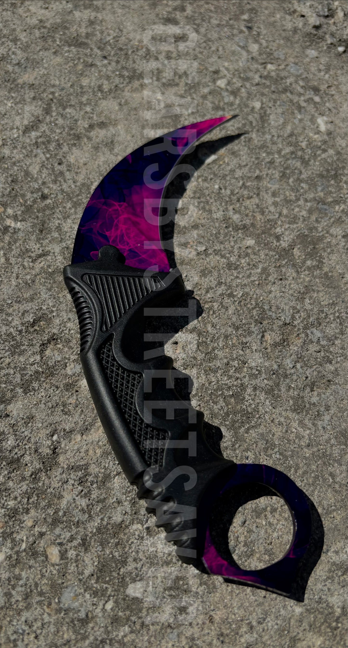 Aura Karambit