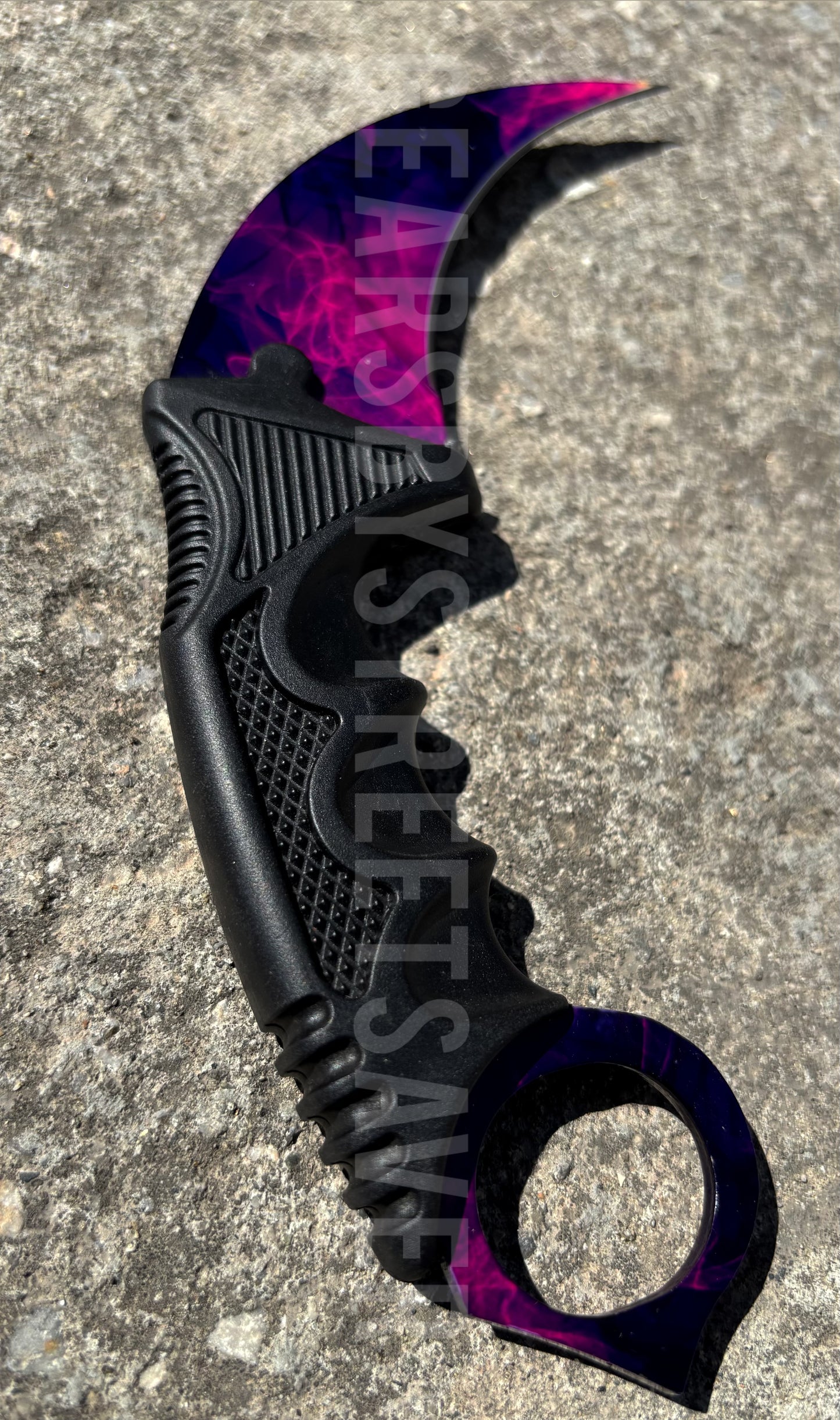 Aura Karambit