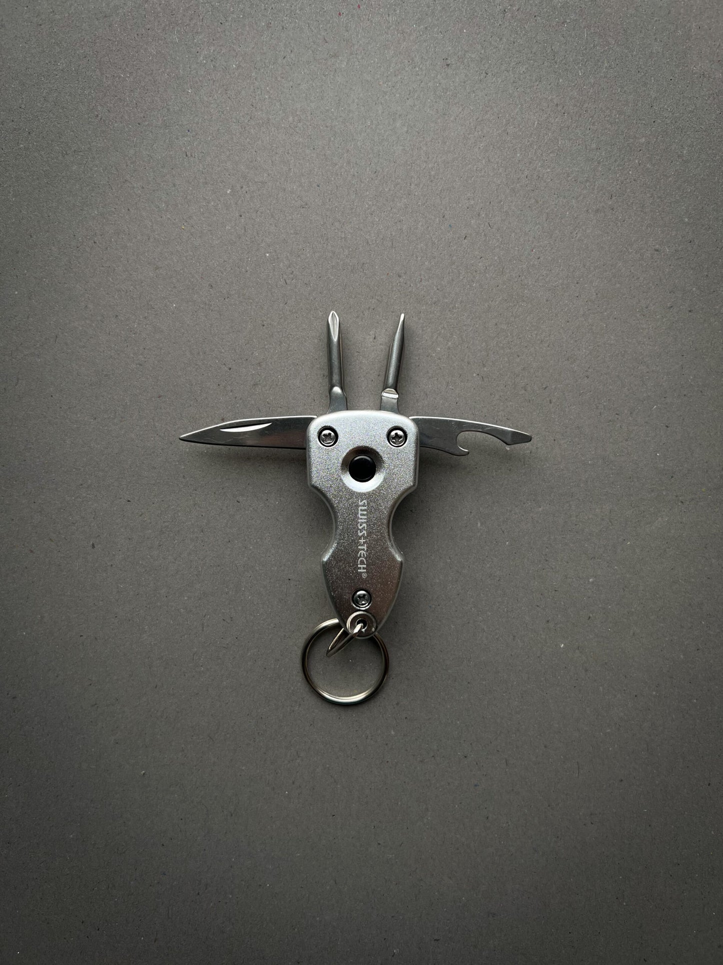 Multitool Keychain ( Swiss + Tech )