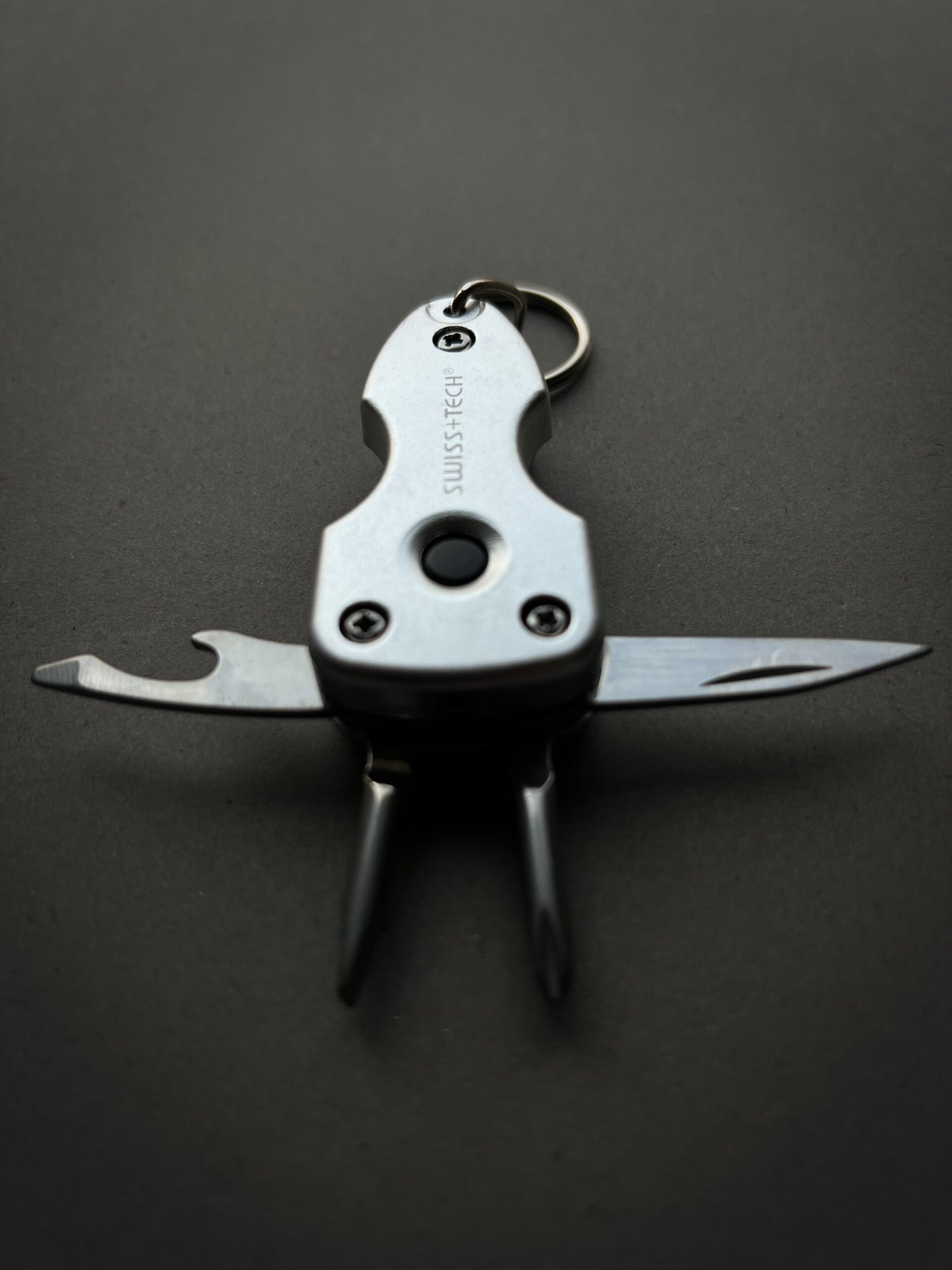 Multitool Keychain ( Swiss + Tech )