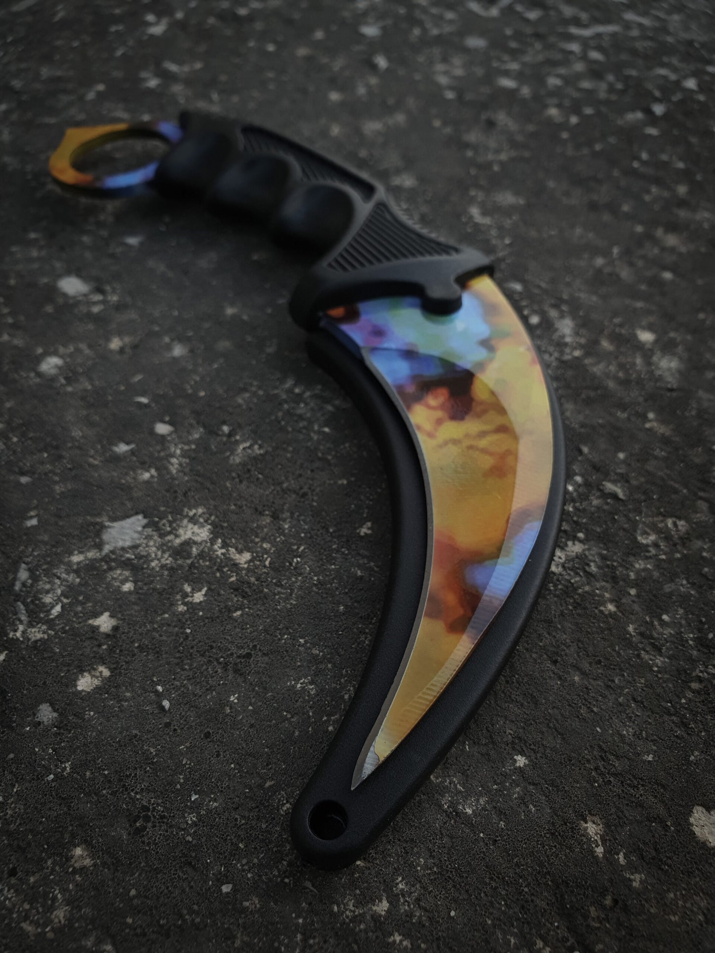 Lava Karambit