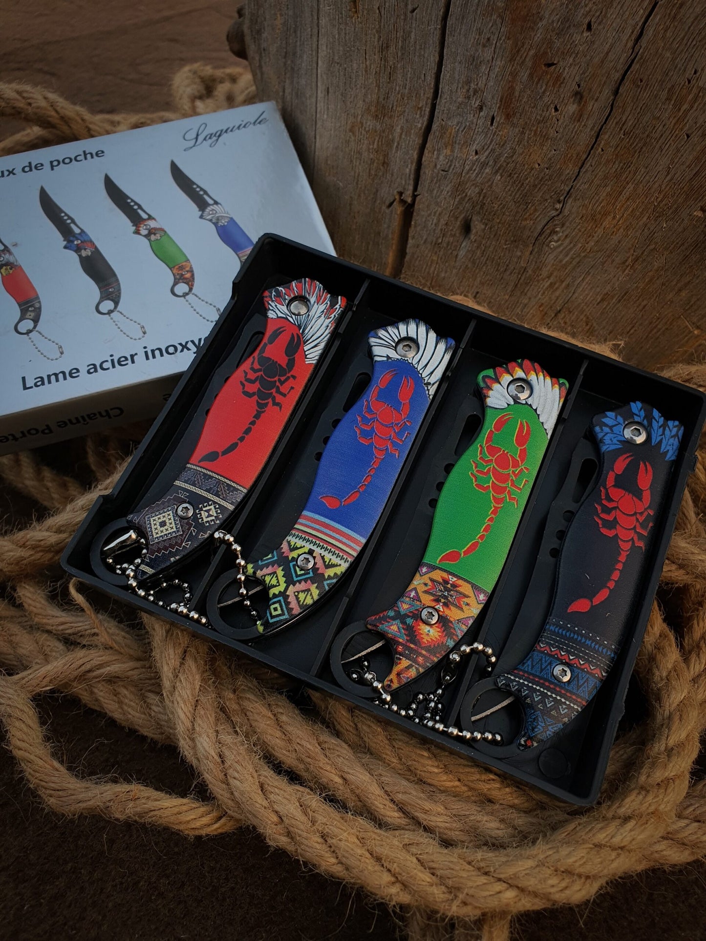 Venomous Scorpius Knives