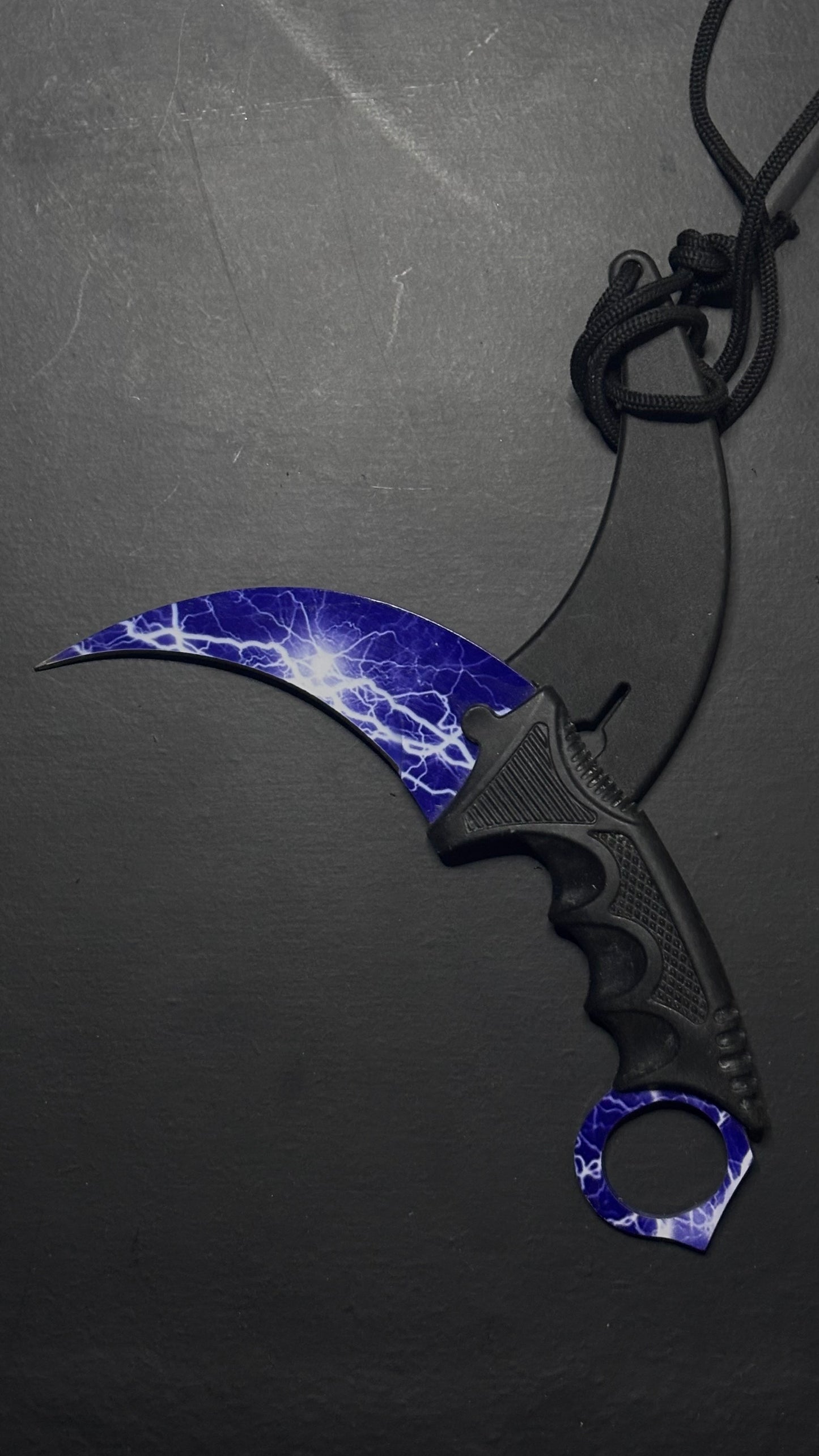 Thunder Karambit