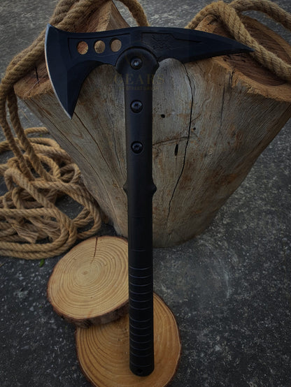 Tomahawk Axe Black SOG