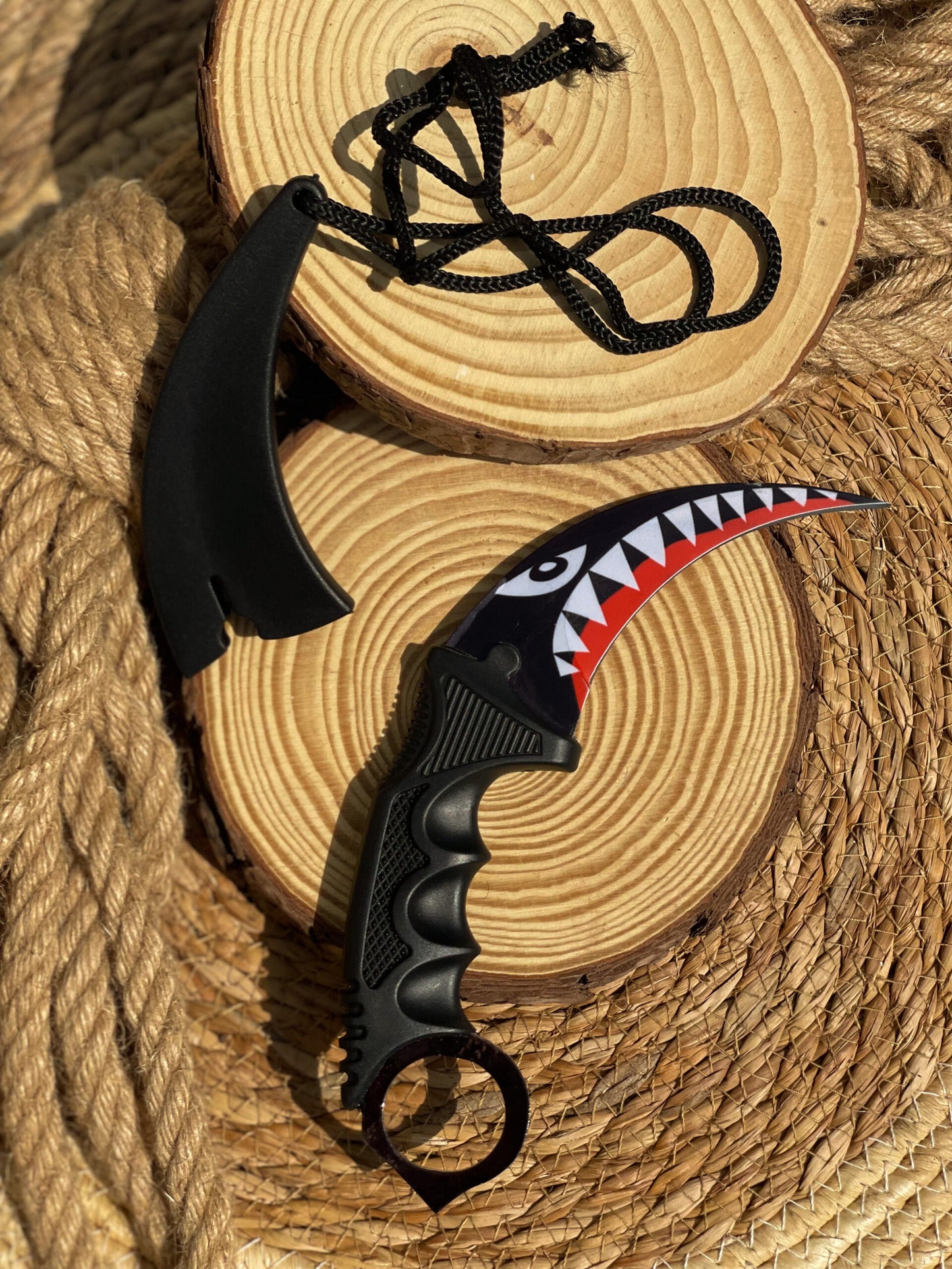 Shark Karambit