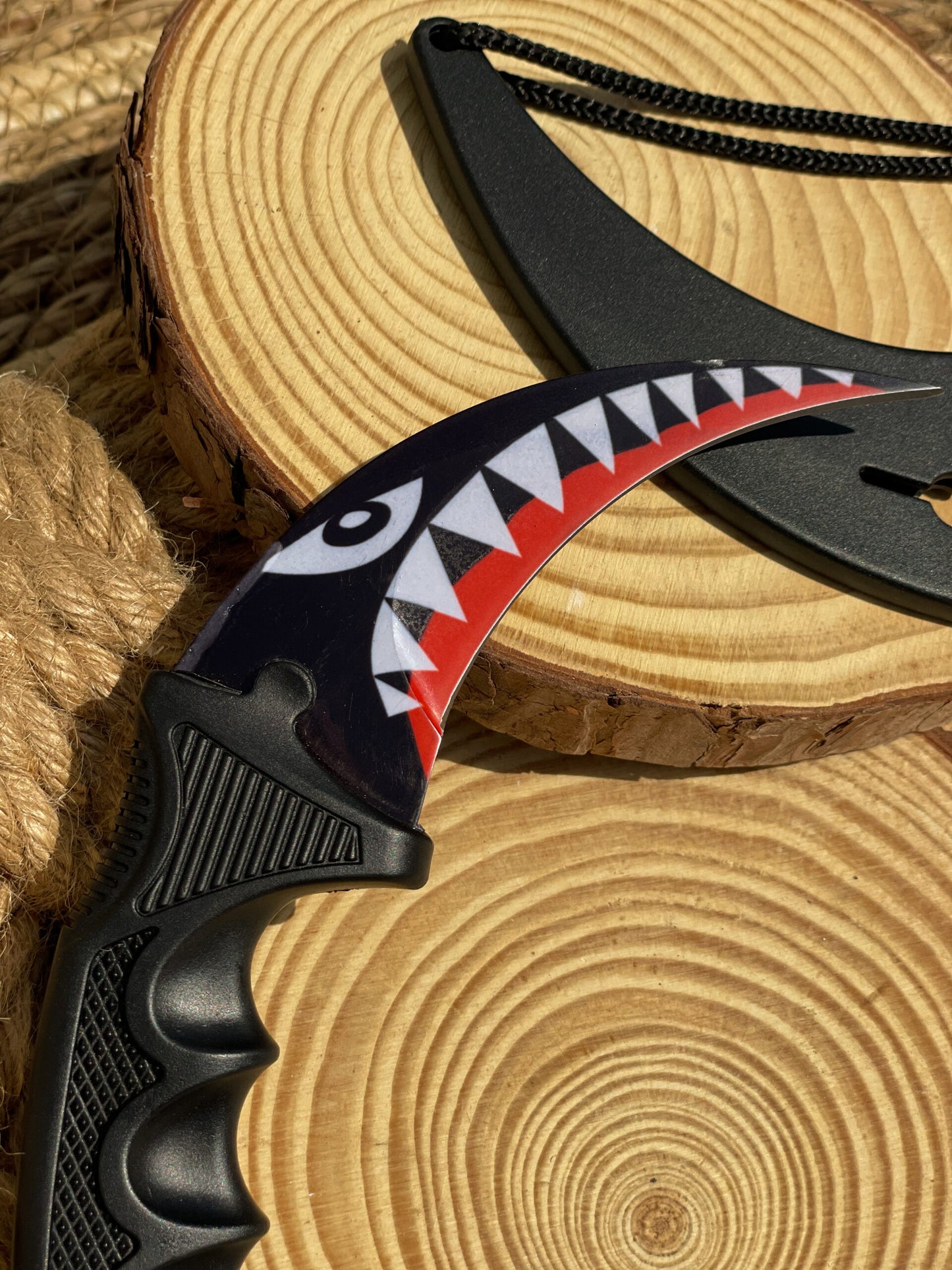 Shark Karambit