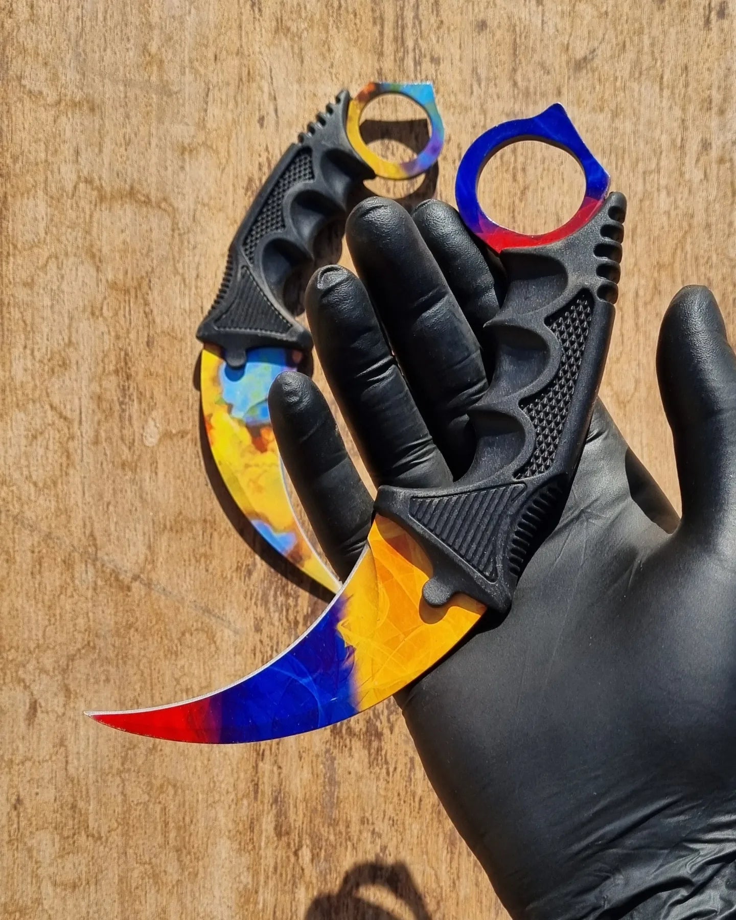 Parrot Karambit